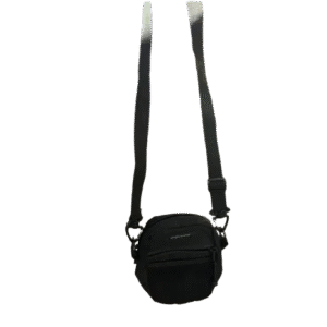 TRIPPN vintage Guess black and tan shoulder bag with a touch of glamour - Image 3